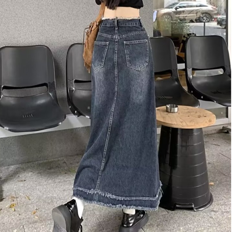 デニムスカート 非表示(切りっぱなしデザイン)裾フリンジ加工マキシスカート