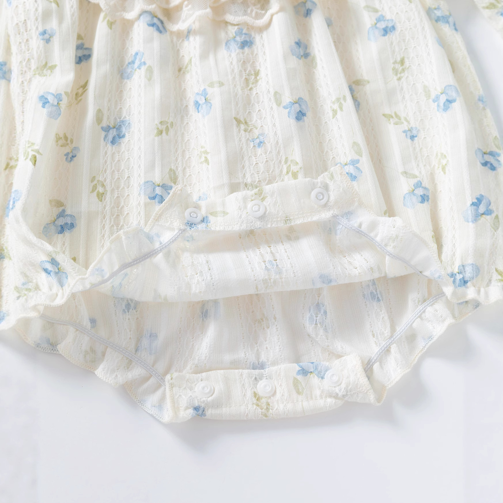 https://hot-spring-img.curema.jp/littlegrace/023cf99b-3ac6-4a48-b2cd-371903a319fa.jpg