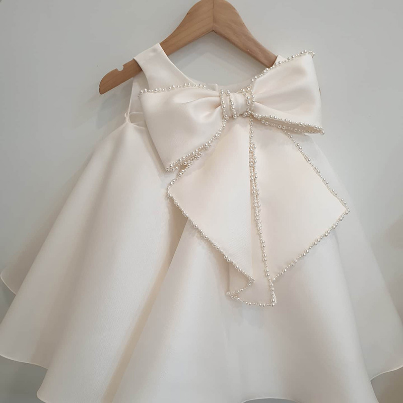 https://hot-spring-img.curema.jp/littlegrace/0b8e47e0-6fb9-4002-9245-6e0dd47615f3.jpg
