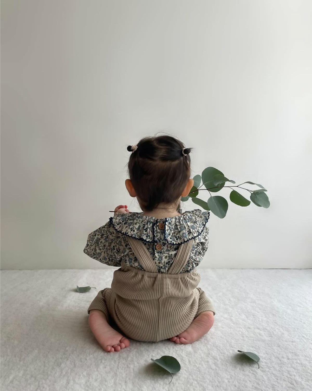 メイン画像:2枚目:ベビードレス 花柄フリル襟付きロンパース型ドレス