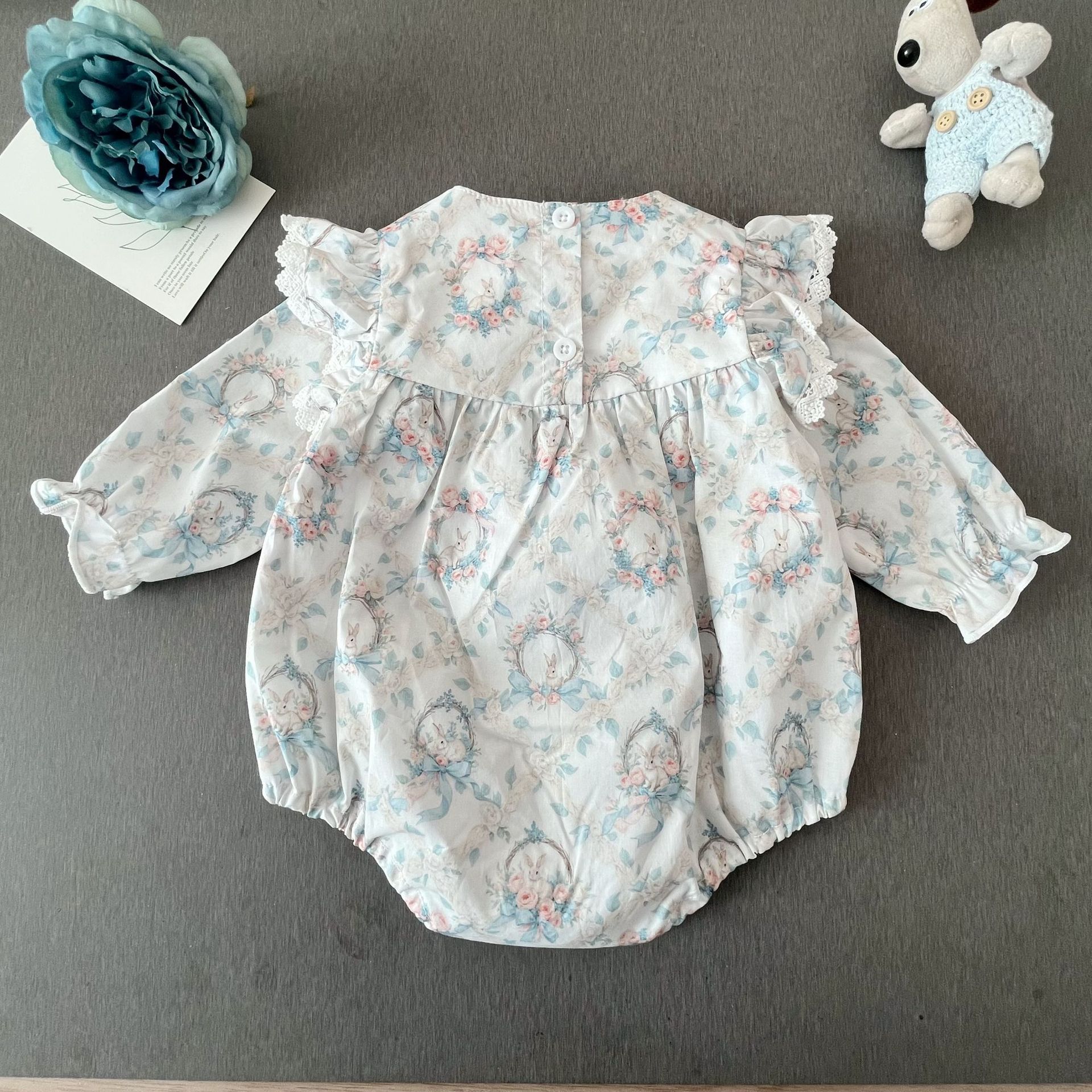 https://hot-spring-img.curema.jp/littlegrace/34ff2f1b-50fa-4f42-a6d9-18383cc8a589.jpg
