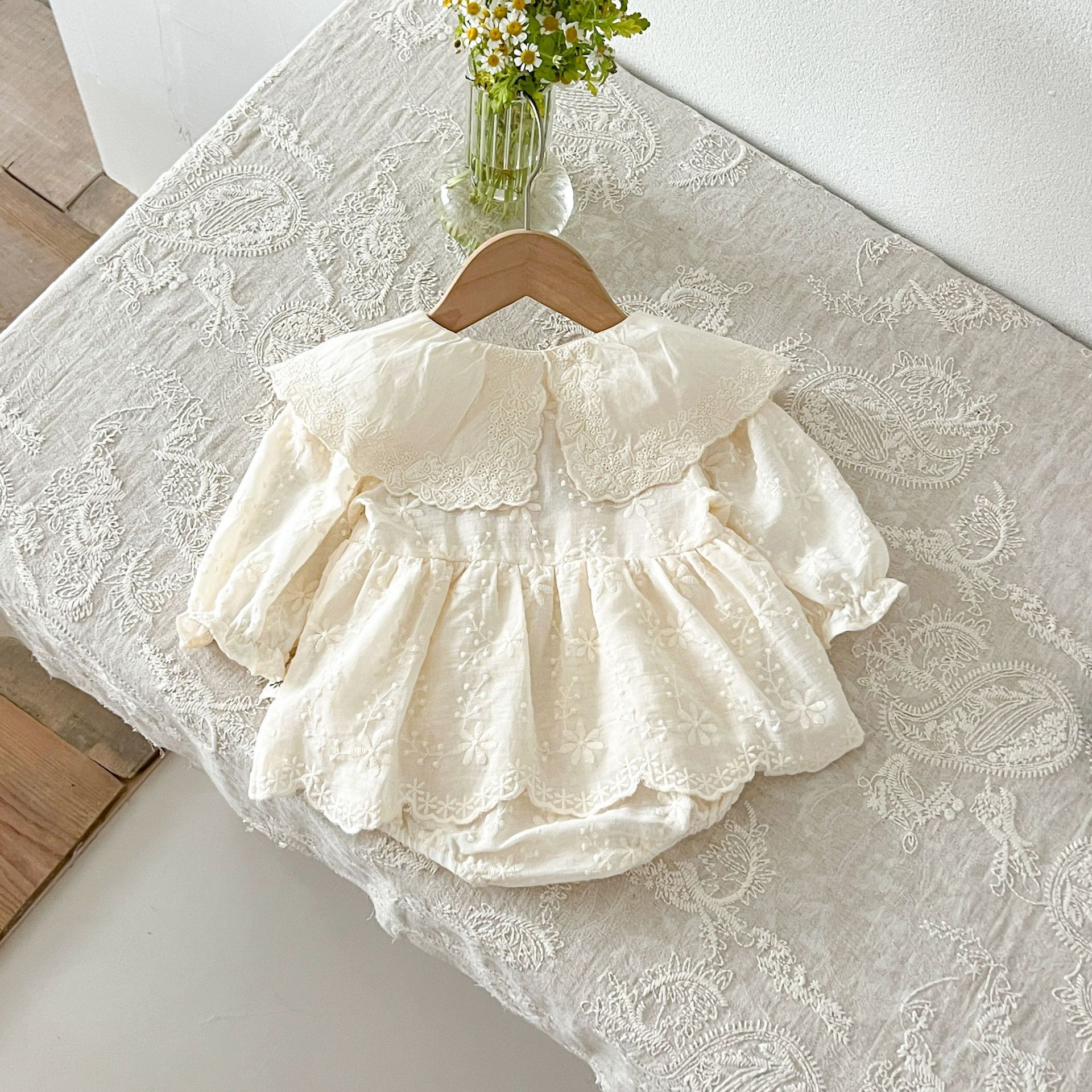 https://hot-spring-img.curema.jp/littlegrace/b001d67c-18f3-4db7-9dfb-16f1f91a9c9c.jpg