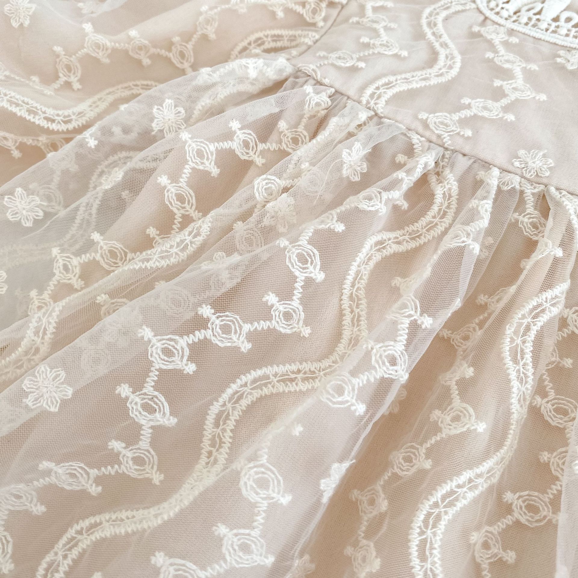https://hot-spring-img.curema.jp/littlegrace/c18ec2cf-0393-453b-ae9b-10a7d006d434.jpg