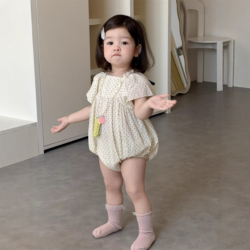 メイン画像:2枚目:ベビードレス 小花柄フリル袖ロンパース型ドレス