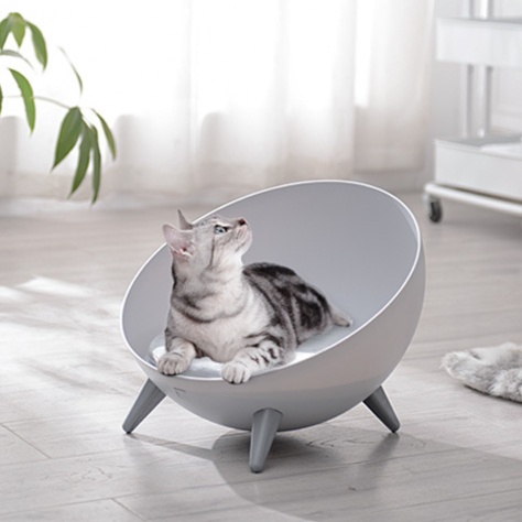 宇宙船型卵型ペットベッド三本足デザイン
