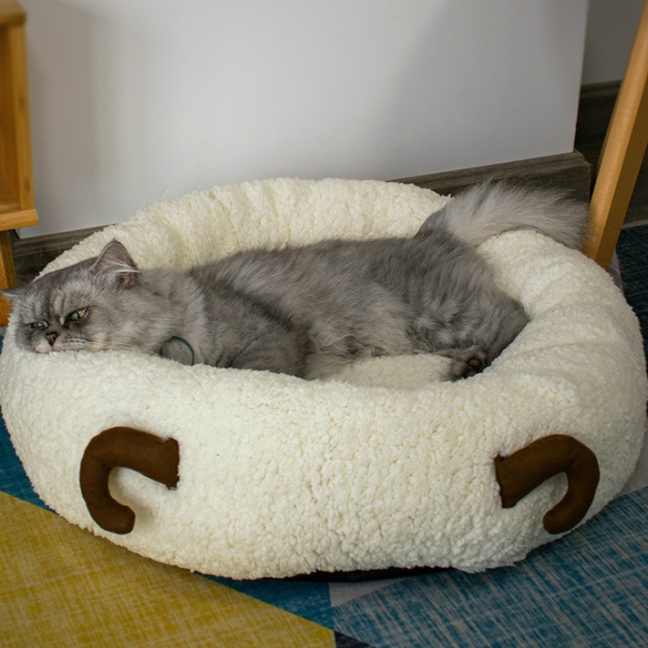 ペットベッド 洗える羊角付き丸型猫ベッド