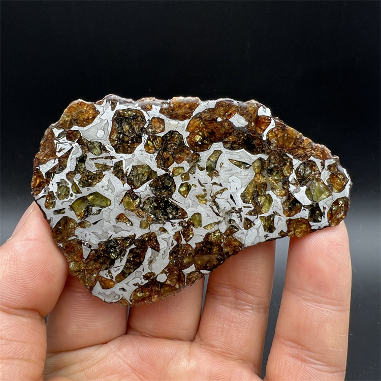 https://hot-spring-img.curema.jp/nepula/1779681979030_4otmkirr_txvqv5gx.jpeg