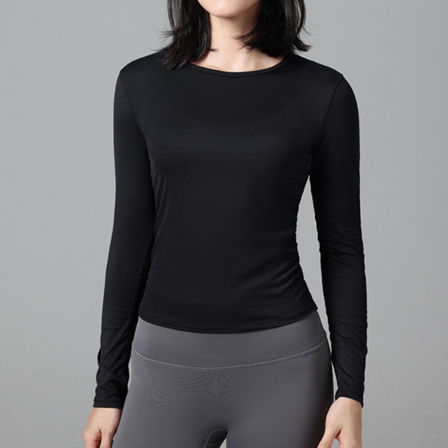 ピラティスウェア すっきりシルエット 動きやすい長袖トップス