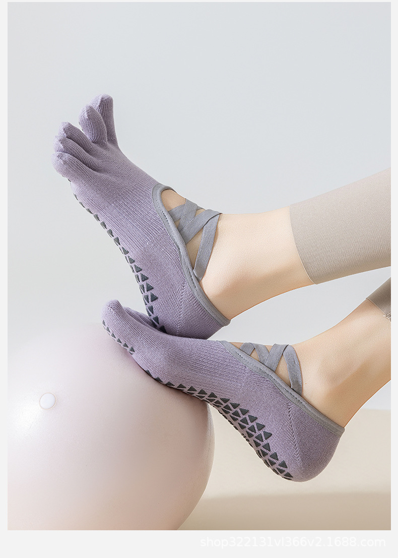 ピラティスウェア 五本指滑り止め付きヨガソックス