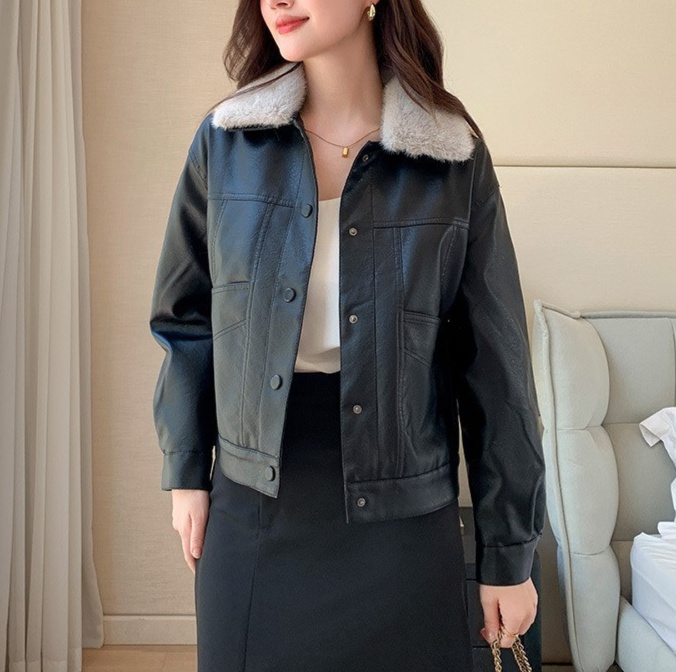 レザージャケット/アウター ふわもこ襟付き 防寒レザーブルゾン