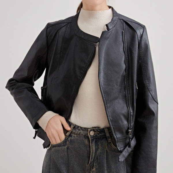 レザージャケット、夏は暑い?メッシュ素材で涼しく着こなす選び方完全ガイド