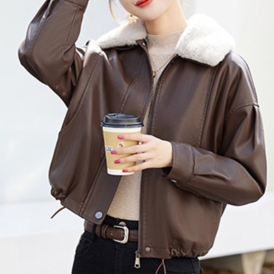 レザーファッション ふわもこ襟付きレザーブルゾン