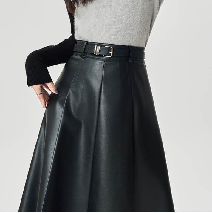 レザーファッション 上質マキシ丈フレアレザースカート