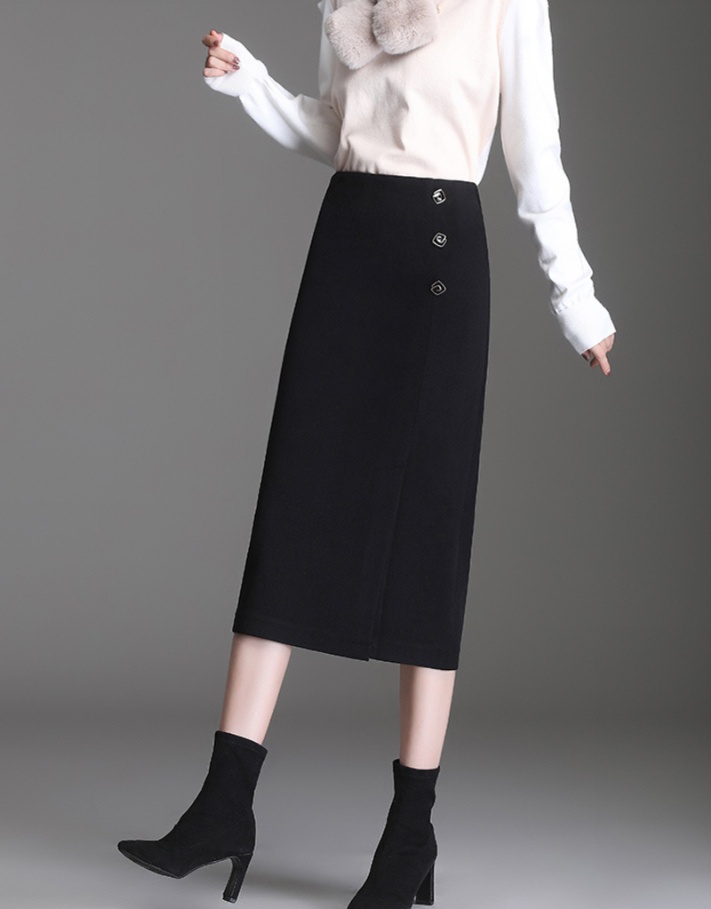 骨格ストレートにタイトスカートが似合う理由と選び方|失敗しない丈・素材・コーデ