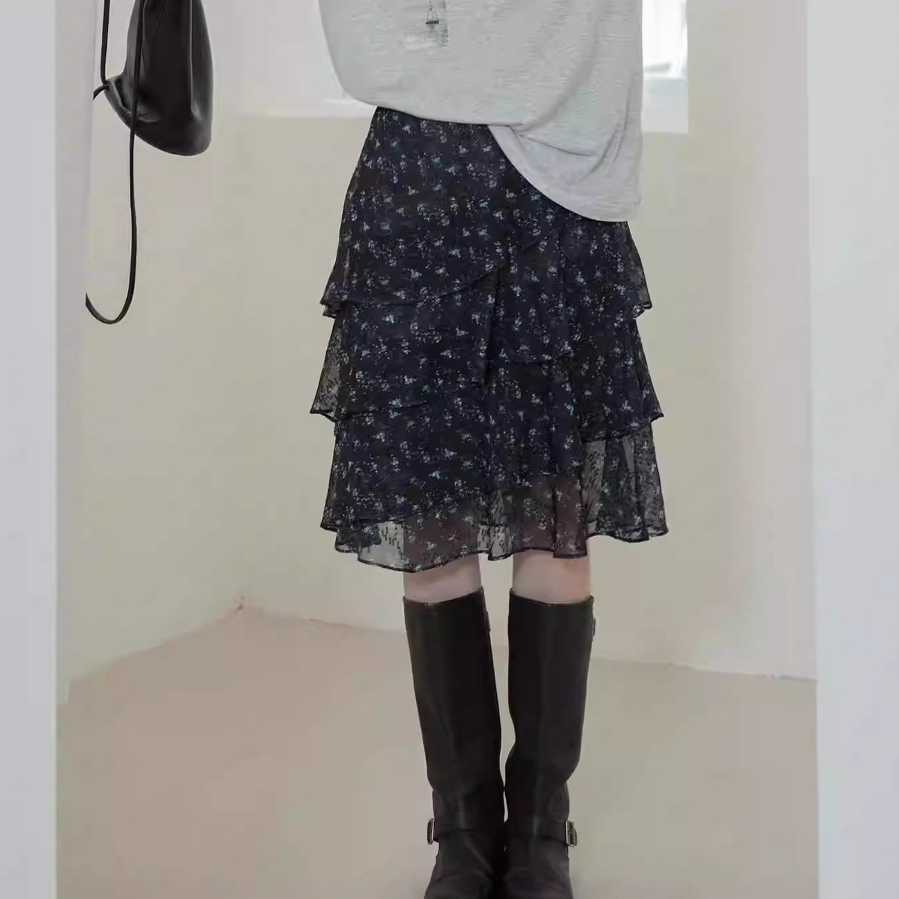 柄物ティアードフリルロングスカート