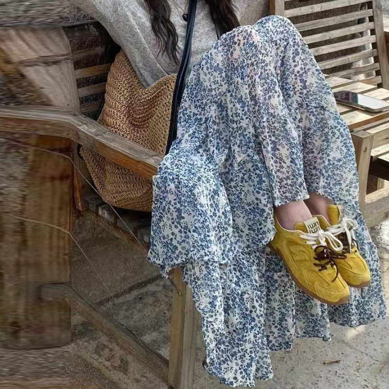 https://hot-spring-img.curema.jp/skurtia/33a95612-ba15-4785-8107-d268aeb035ed.jpg