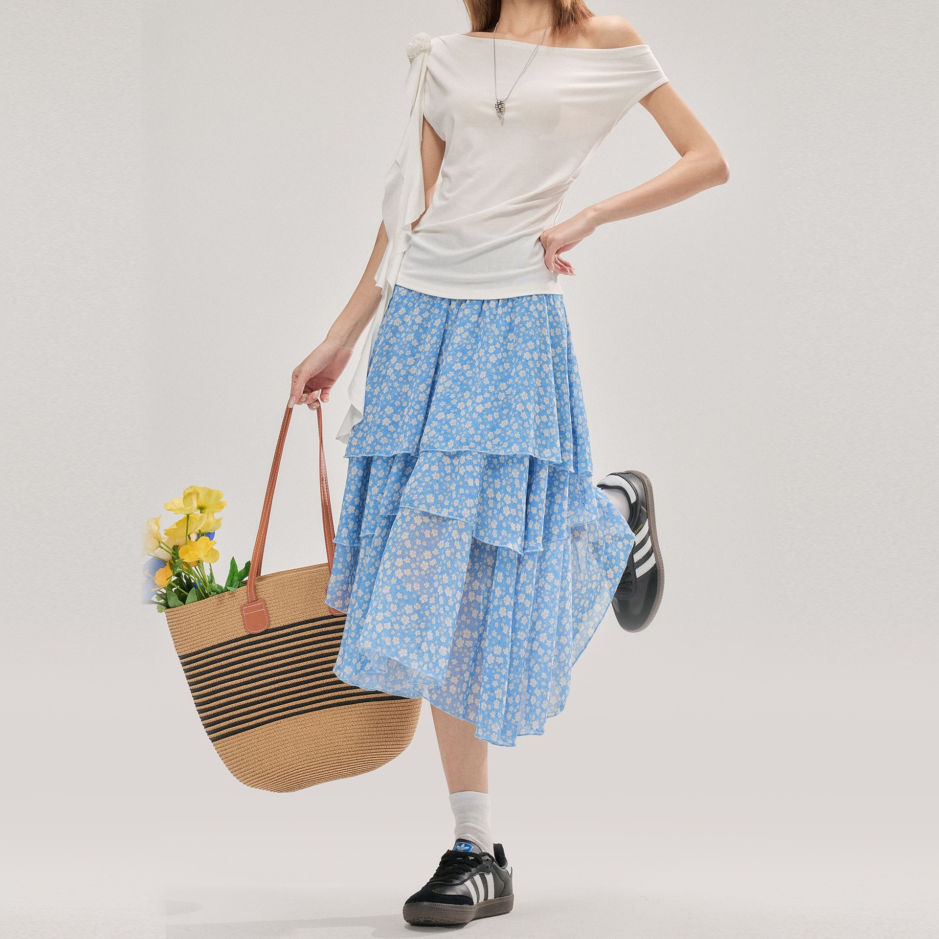 https://hot-spring-img.curema.jp/skurtia/33eb0ad2-72bf-42d0-9140-32f550bce2bd.jpg