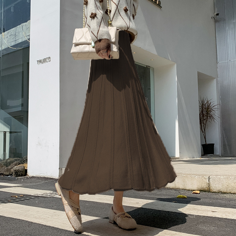 縦ライン編み地切り替えニットロングスカート