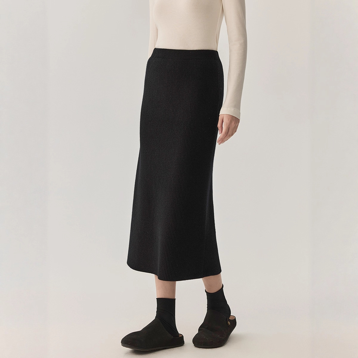 ロングスカート リブ編みニット ミディ丈スリット入りスカート
