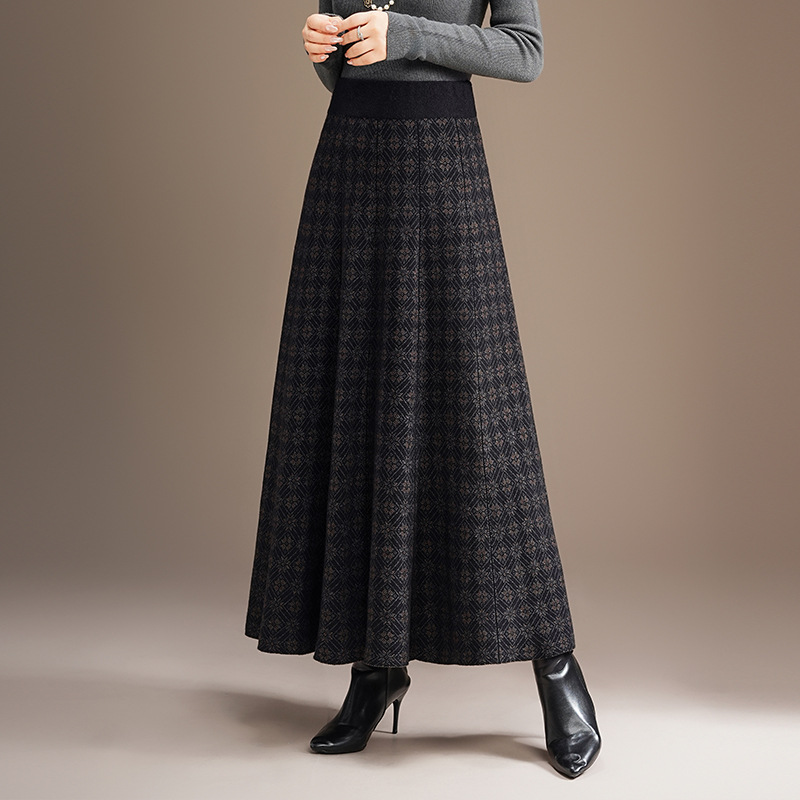 ロングスカート 幾何学模様の上品な大人のニットスカート