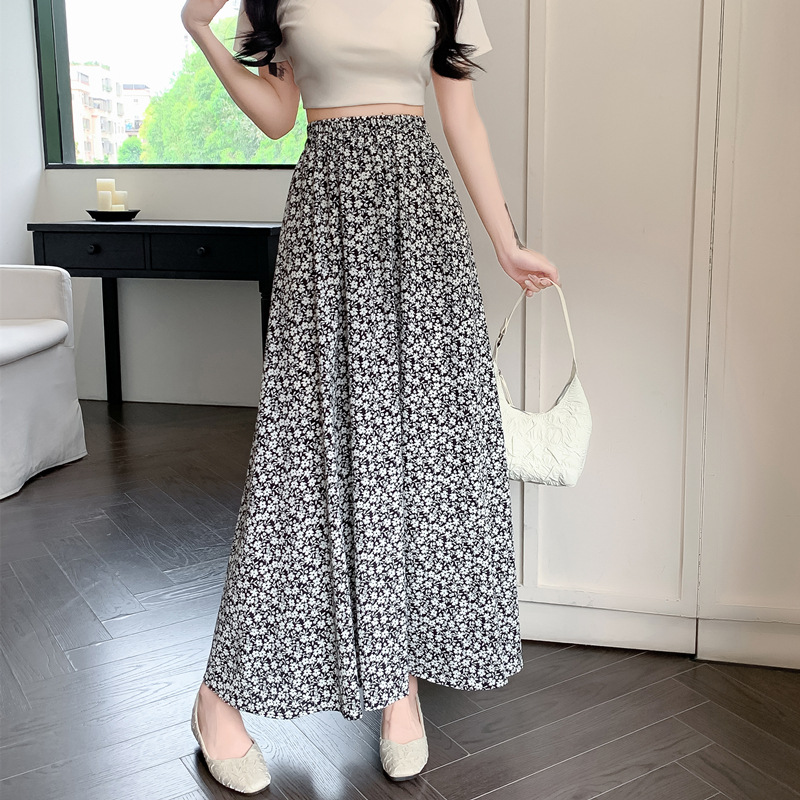 20代におすすめ!フレアスカートで作る春夏秋冬コーデ術