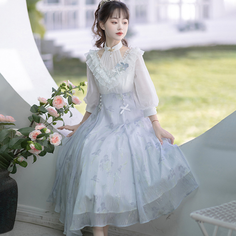 https://hot-spring-img.curema.jp/stage-closet/8426348d-73df-4ac3-9ee0-2e4e4d449810.jpg