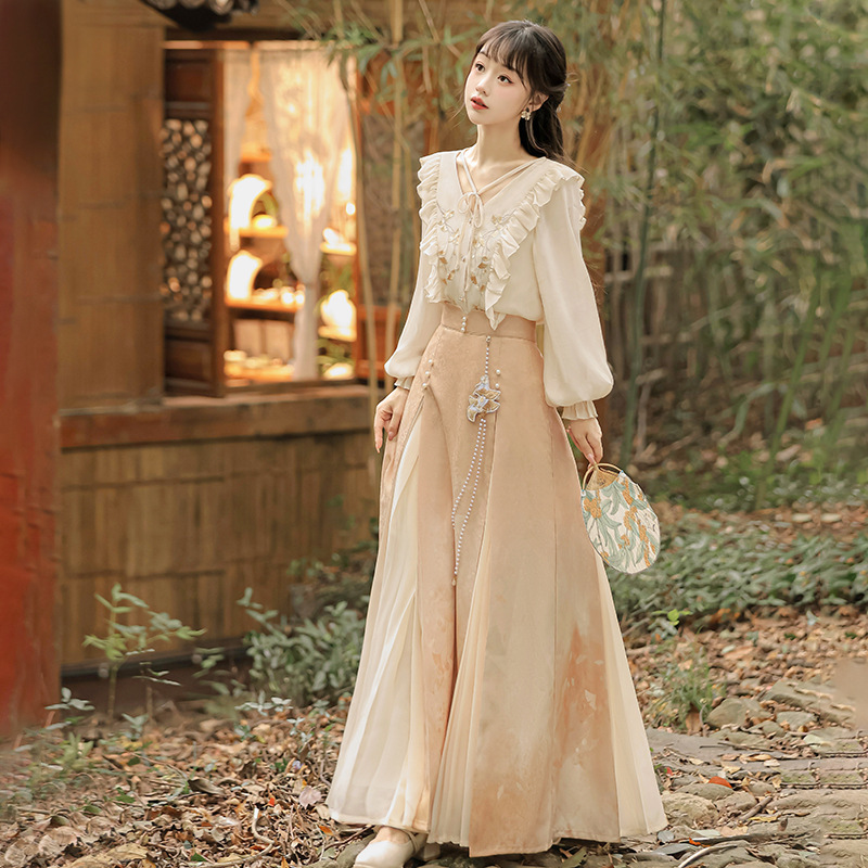 https://hot-spring-img.curema.jp/stage-closet/8bf1f14e-9edd-46c1-b3ff-a02a17867f8f.jpg