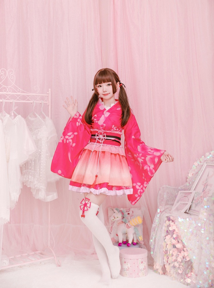 https://hot-spring-img.curema.jp/stage-closet/bc232eeb-958b-49e0-9977-f37602e10822.jpg