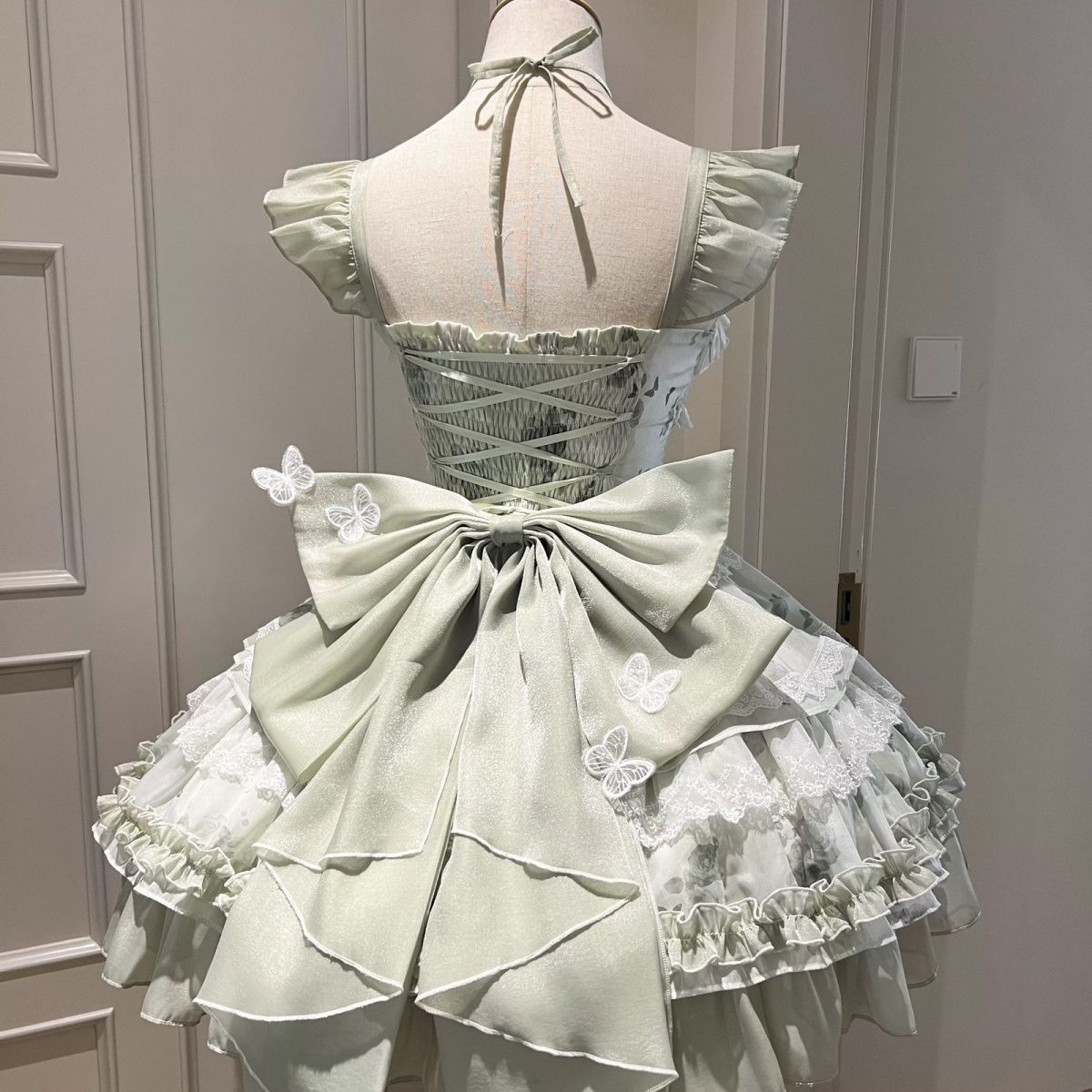 https://hot-spring-img.curema.jp/stage-closet/cef4dbc1-bf01-479c-b3f8-e9d9d25f5d99.jpg