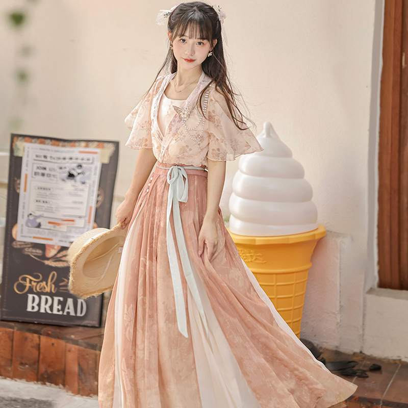 https://hot-spring-img.curema.jp/stage-closet/f957196b-937f-497c-9595-a9455297727a.jpg